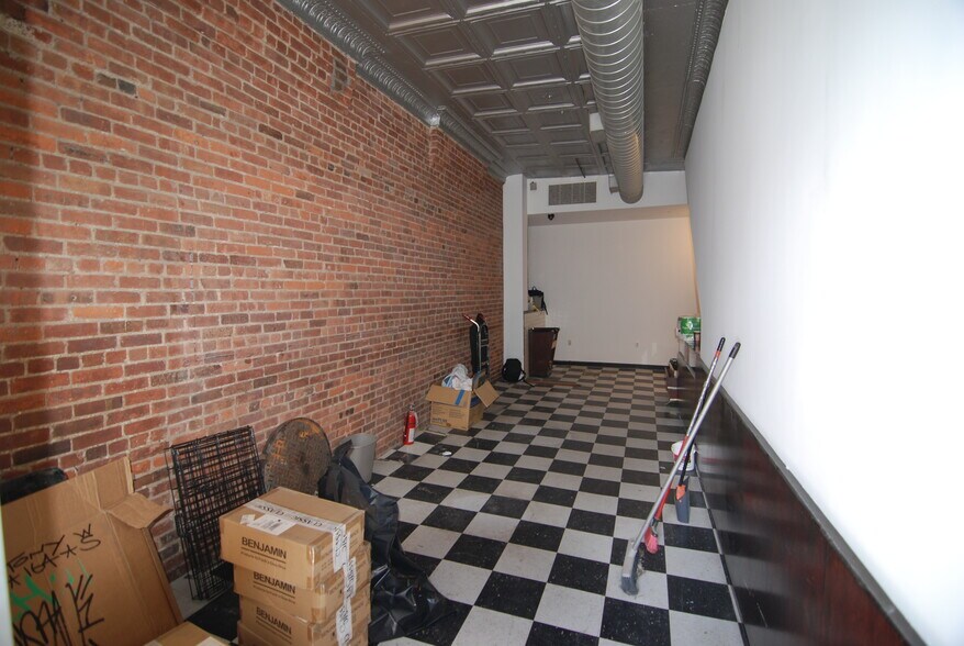 More Photos Of 19 Essex St, New York Storefront Retail Residential For Lease