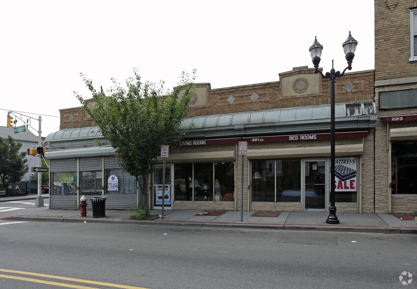 Primary Photo Of 219 Monticello Ave, Jersey City Storefront For Lease