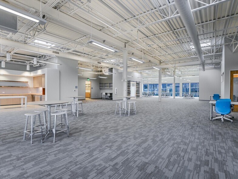 More Photos Of 1705 Guadalupe St, Austin Office For Sale