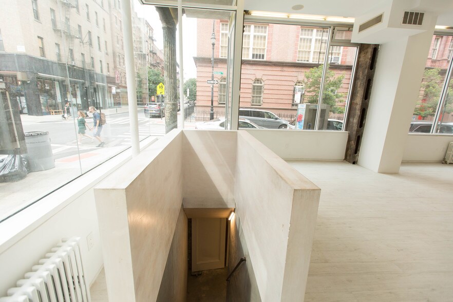 More Photos Of 38 Orchard St, New York Apartments For Lease