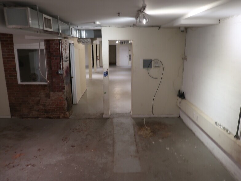 More Photos Of 821 Upshur St NW, Washington Loft Creative Space For Lease