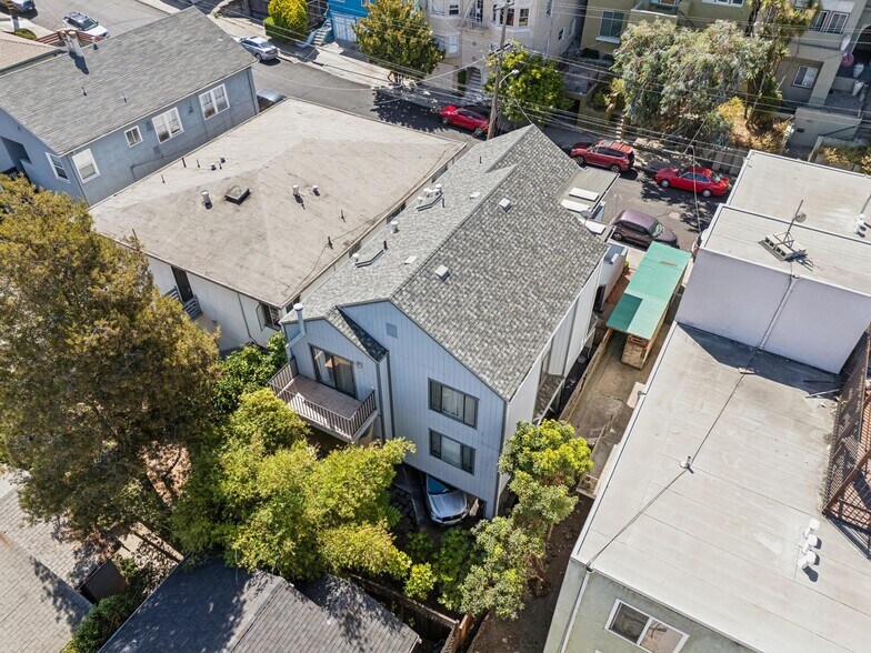 More Photos Of 459 Stow Ave, Oakland Apartments For Sale