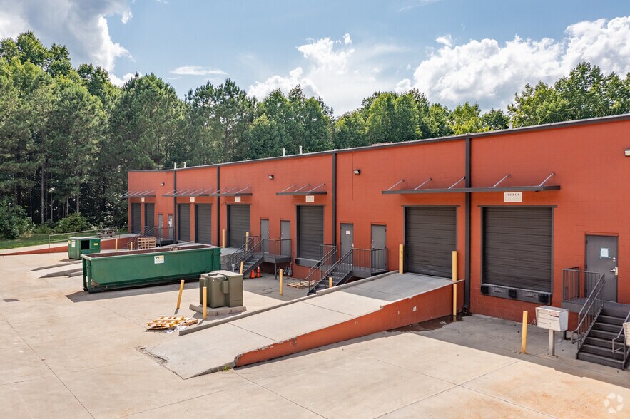 More Photos Of 6835 Shiloh Rd E, Alpharetta Distribution For Lease