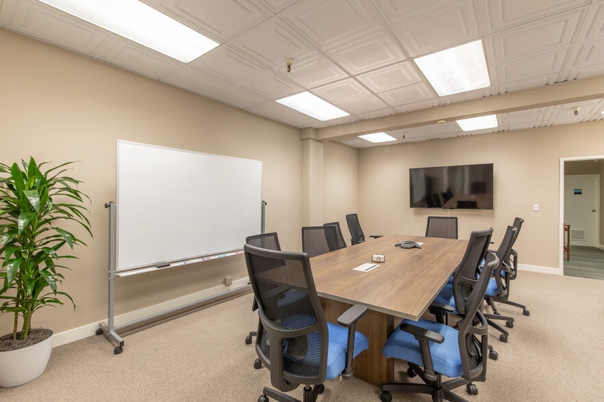 More Photos Of 950 Gilman St, Berkeley Coworking Space