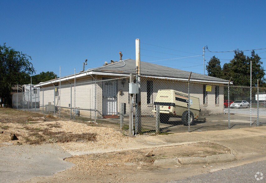 More Photos Of , Montgomery Unknown For Sale