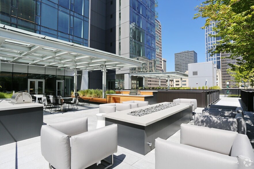More Photos Of 1430 2nd Ave, Seattle Apartments For Lease