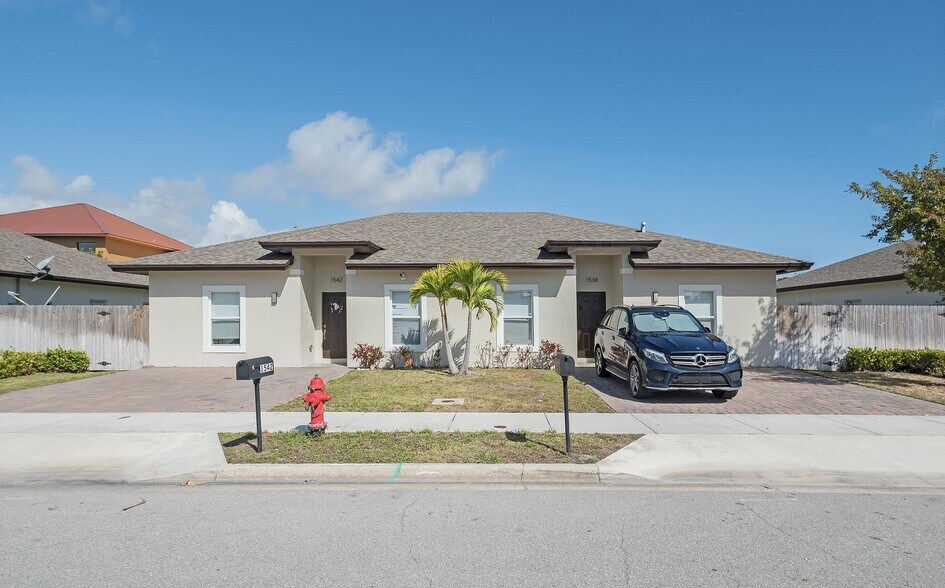 More Photos Of , Riviera Beach Unknown For Sale