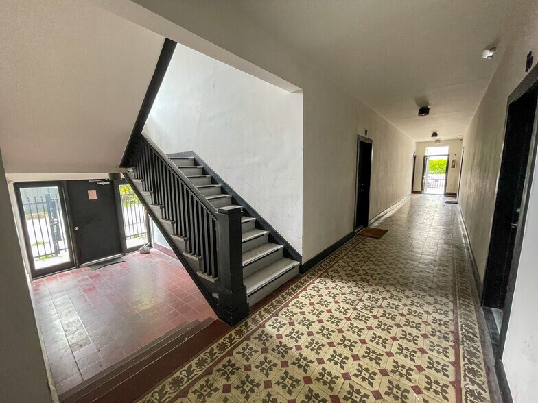 More Photos Of 36 NE 65th St, Miami Apartments For Sale