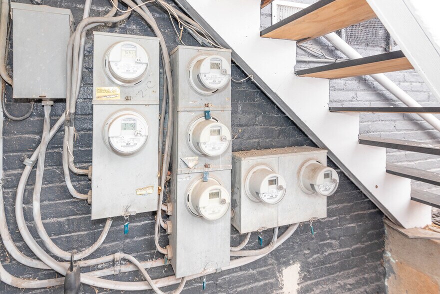 More Photos Of 4008 Primrose Ave, Baltimore Apartments For Sale