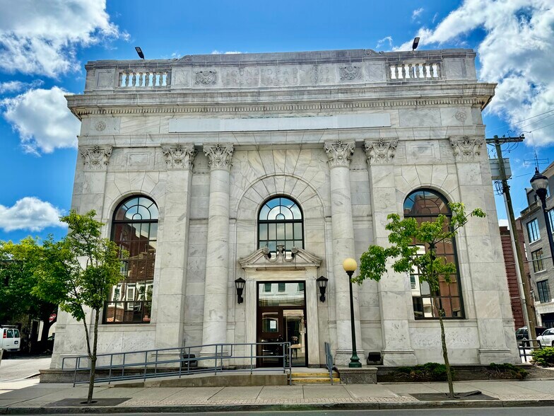 More Photos Of 133 N Main St, Port Chester Freestanding For Lease