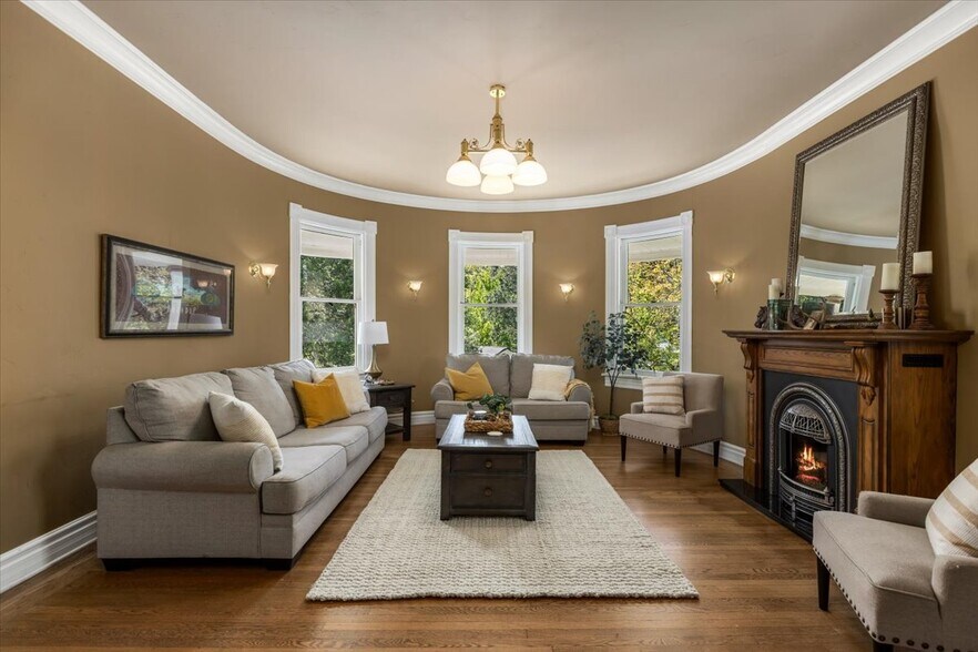 More Photos Of 358 Mill St, Grass Valley Specialty For Sale