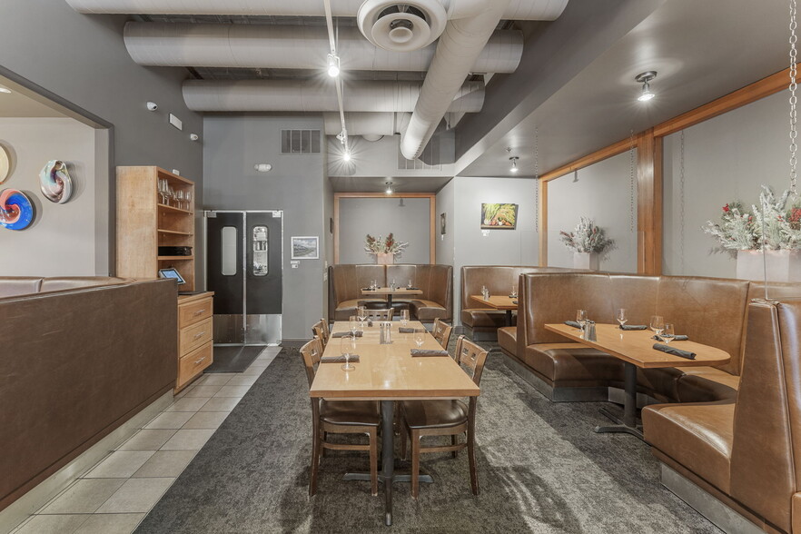 More Photos Of 1 W Market St, Corning Office Residential For Lease