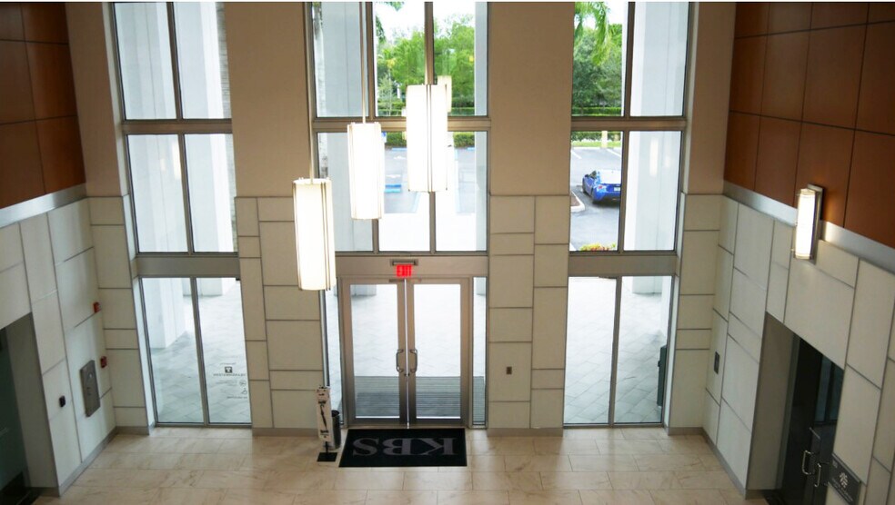 More Photos Of 2500 Weston Rd, Weston Unknown For Lease