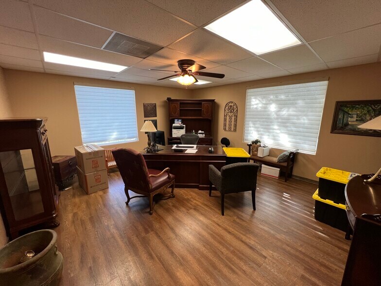 More Photos Of 2281 N Masch Branch Rd, Denton Office For Lease