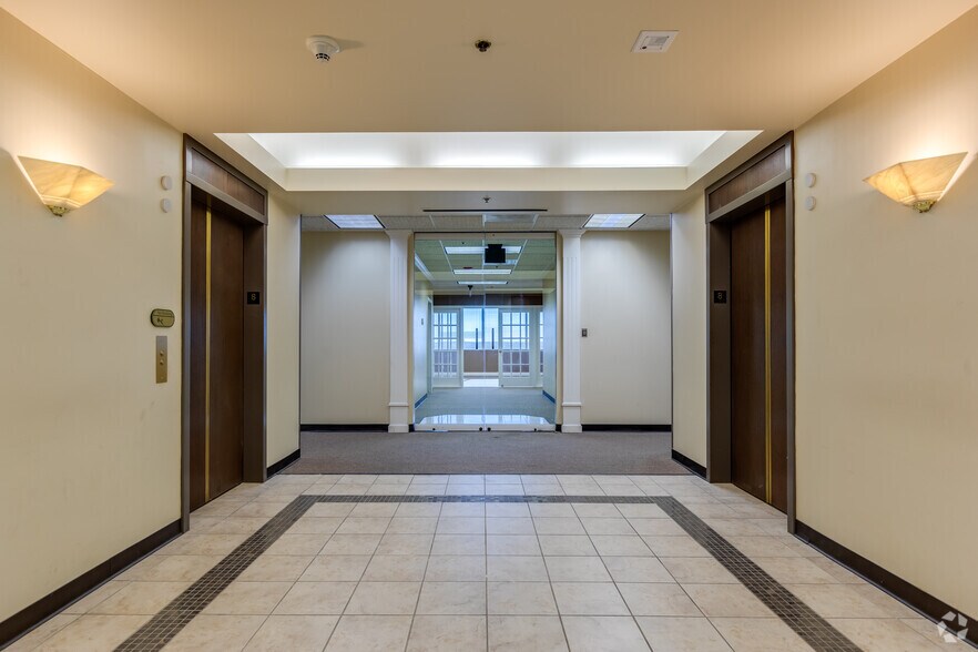 Photo of 8th Floor Ste 800