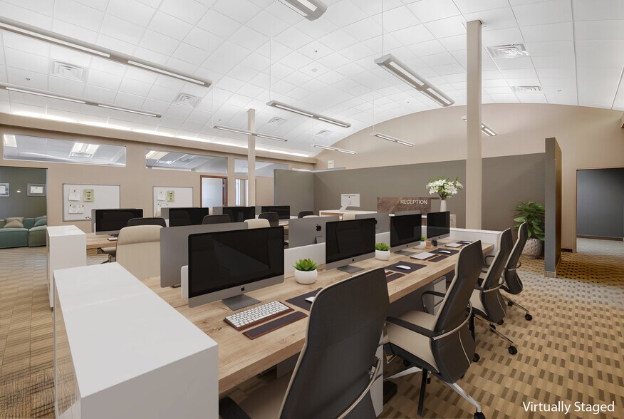 More Photos Of 7430 S Creek Rd, Sandy Office For Lease