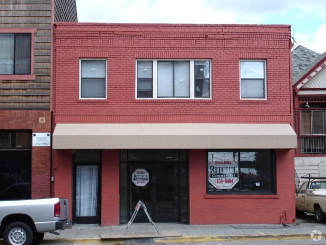 More Photos Of 2560 International Blvd, Oakland Storefront Retail Office For Sale