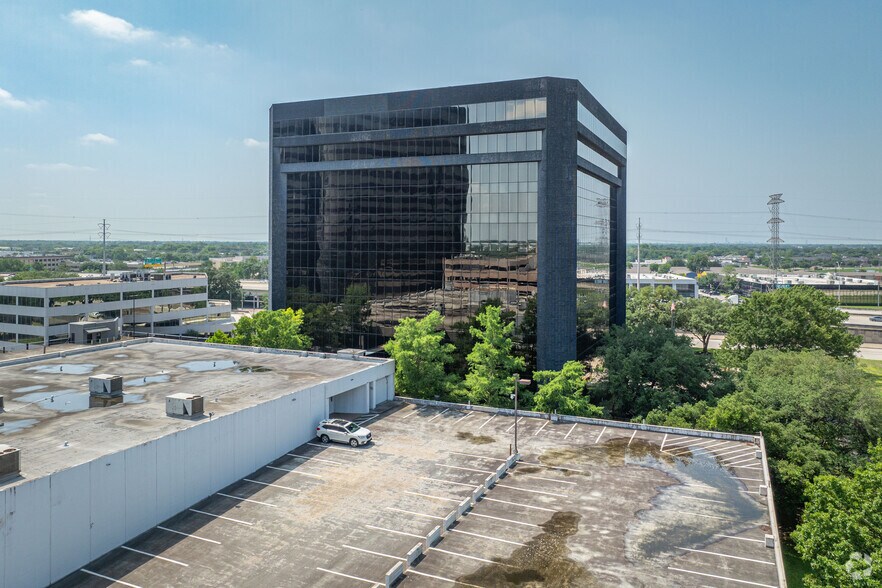 More Photos Of 333 N Sam Houston Pky E, Houston Office For Lease