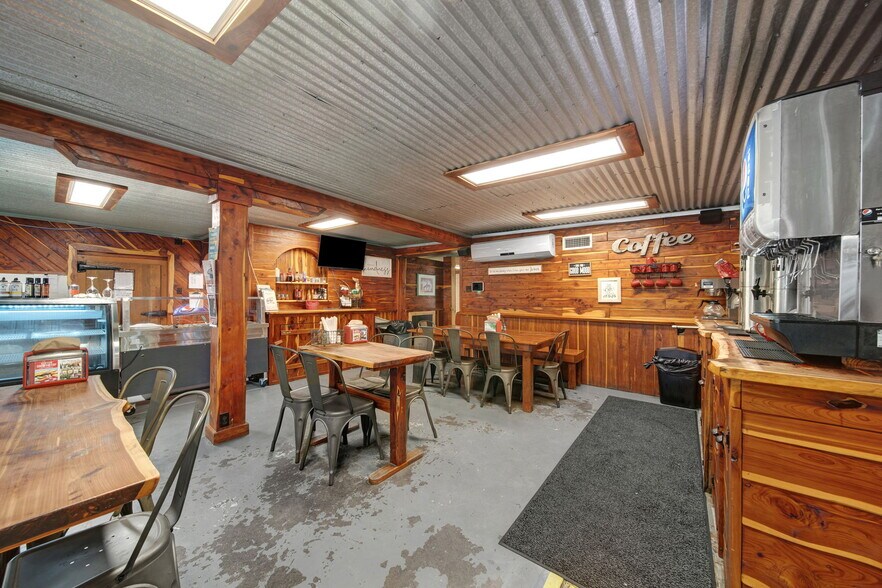 More Photos Of 12390 Farm to Market 390 W Rd, Burton Freestanding For Sale