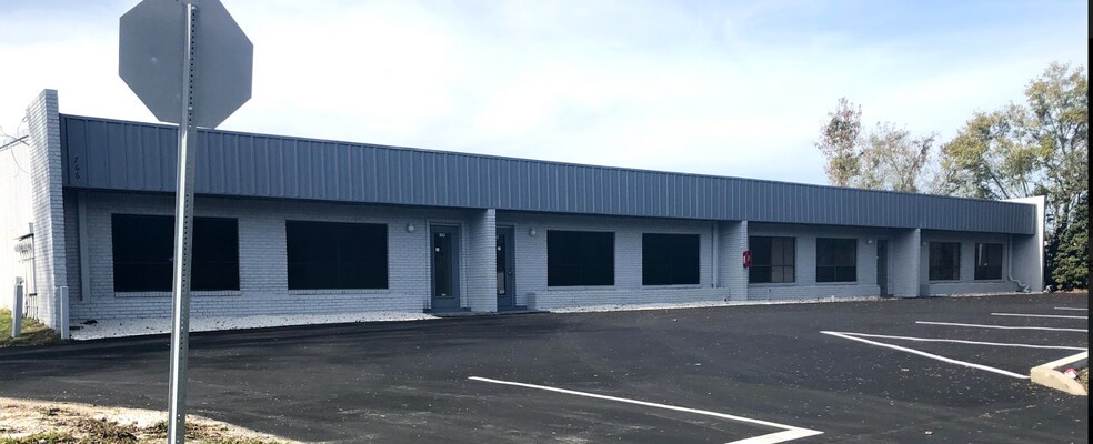 More Photos Of 766 Big Tree Dr, Longwood Manufacturing For Lease