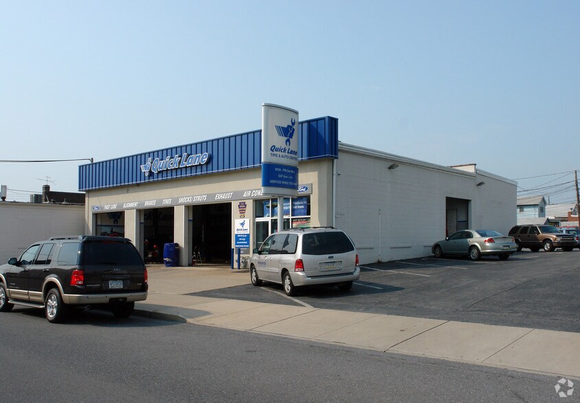More Photos Of 708 N 18th St, Allentown Auto Repair For Sale