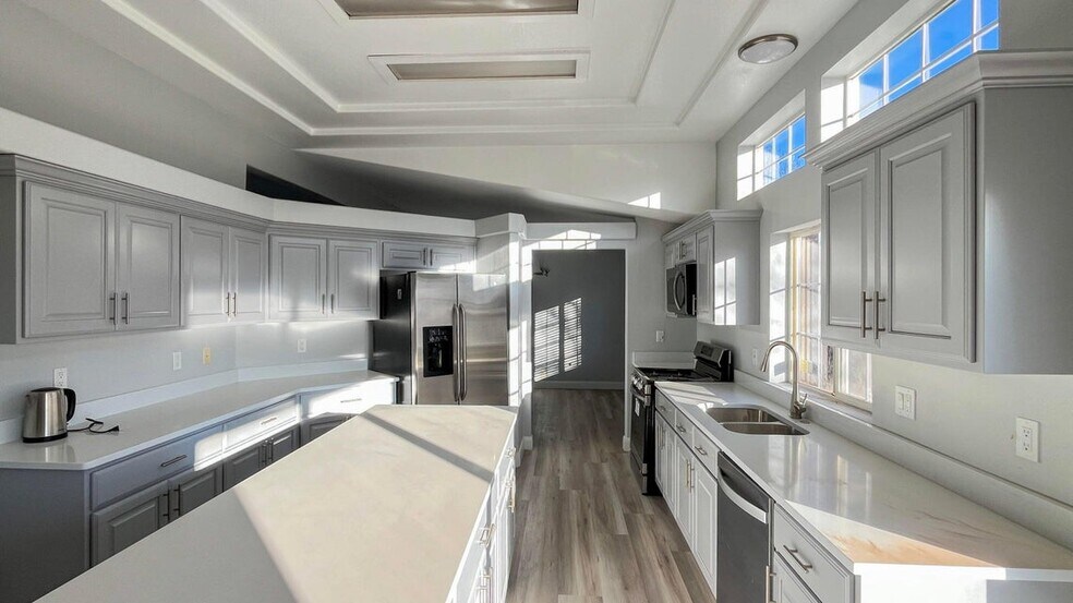 More Photos Of 5561 W 3600 S, Cedar City Specialty For Sale