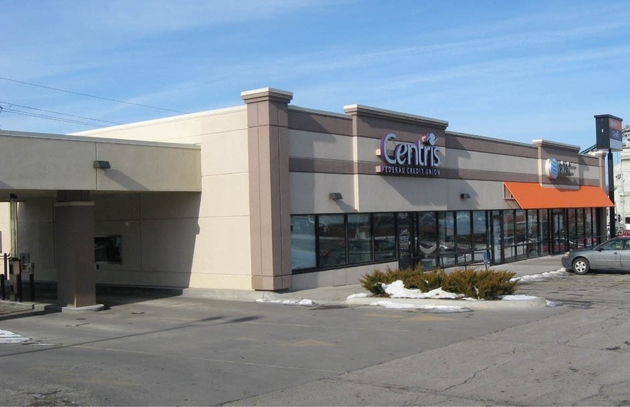 More Photos Of 3201-3505 L St, Omaha Unknown For Lease