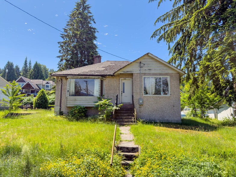 More Photos Of 2115-2131 St. Johns St, Port Moody Land For Sale