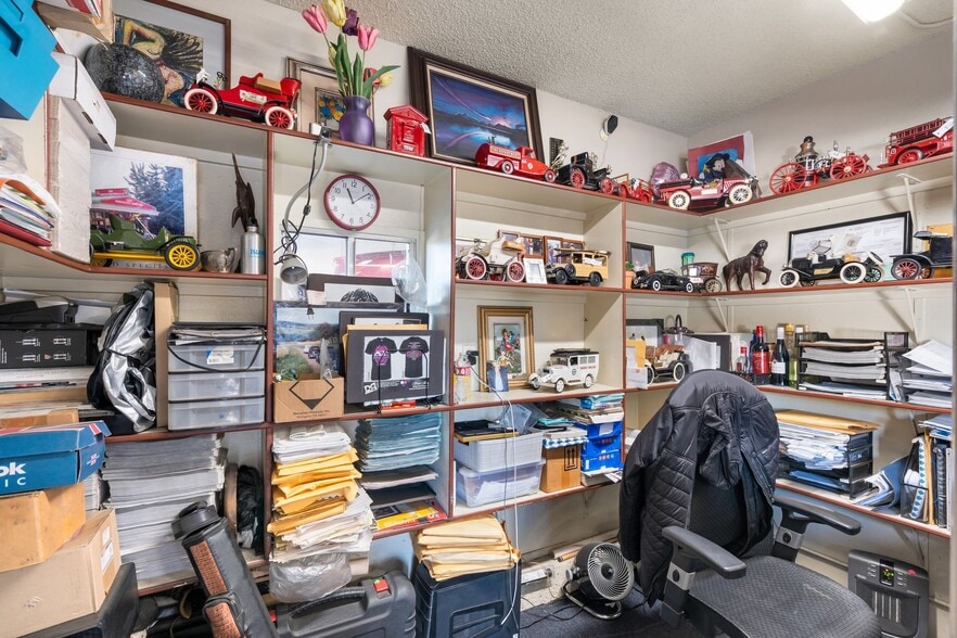 More Photos Of 7969 Mission Gorge Rd, Santee Auto Repair For Sale