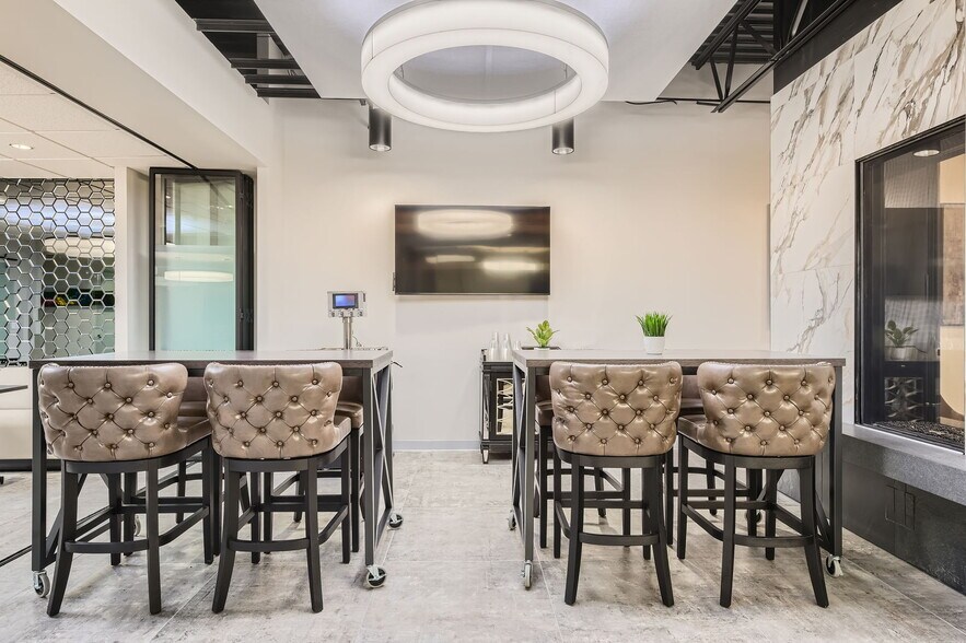 More Photos Of 6130 Greenwood Plaza Blvd, Greenwood Village Office For Sale