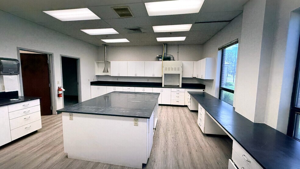 More Photos Of 1530 N 1000 W, Logan Warehouse For Lease
