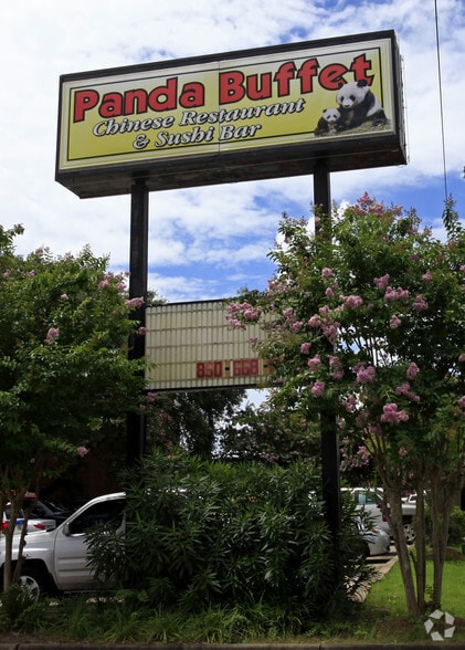 More Photos Of 3507 Thomasville Rd, Tallahassee Restaurant For Lease