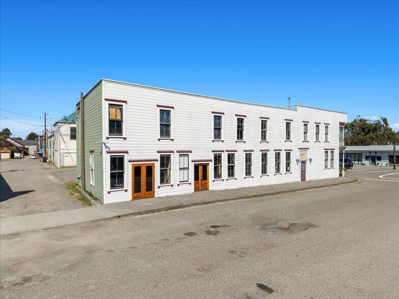 More Photos Of 315 Main St, Ferndale Hotel For Sale