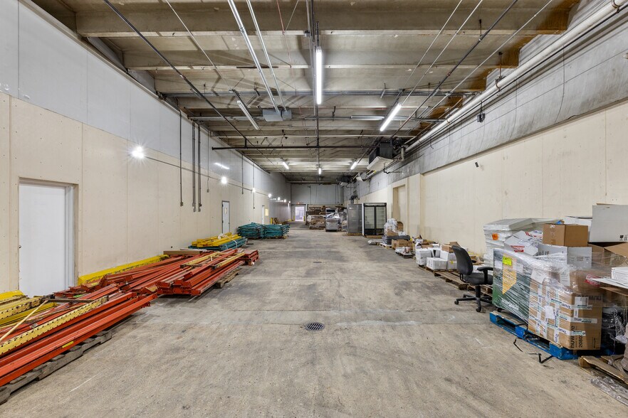 More Photos Of 18770 NE 6th Ave, Miami Refrigeration Cold Storage For Lease