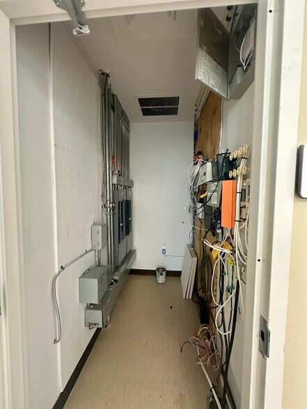 More Photos Of 10244 S US HWY 1, Port Saint Lucie Freestanding For Lease