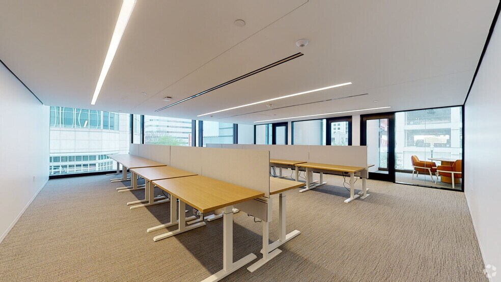 More Photos Of 845 Texas Ave, Houston Coworking Space