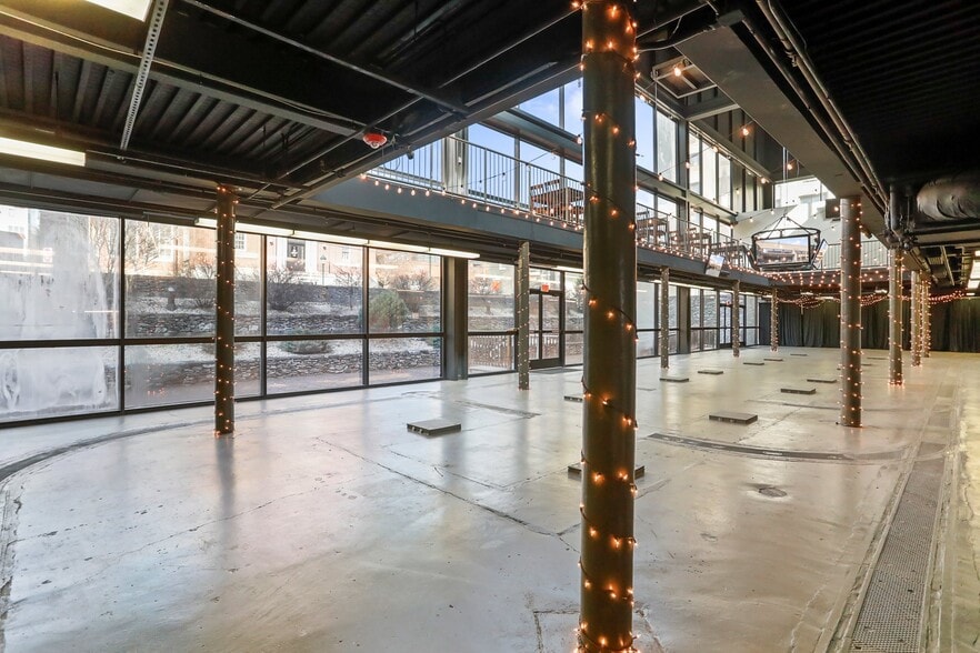 More Photos Of 100 Summit Ave, Hagerstown Office For Sale