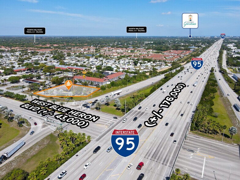 More Photos Of 4102 W Blue Heron Blvd, Riviera Beach Restaurant For Sale