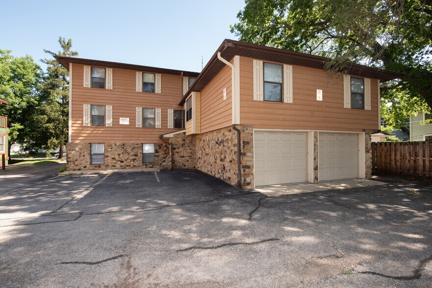 More Photos Of 515 W Stadium Ave, West Lafayette Apartments For Sale