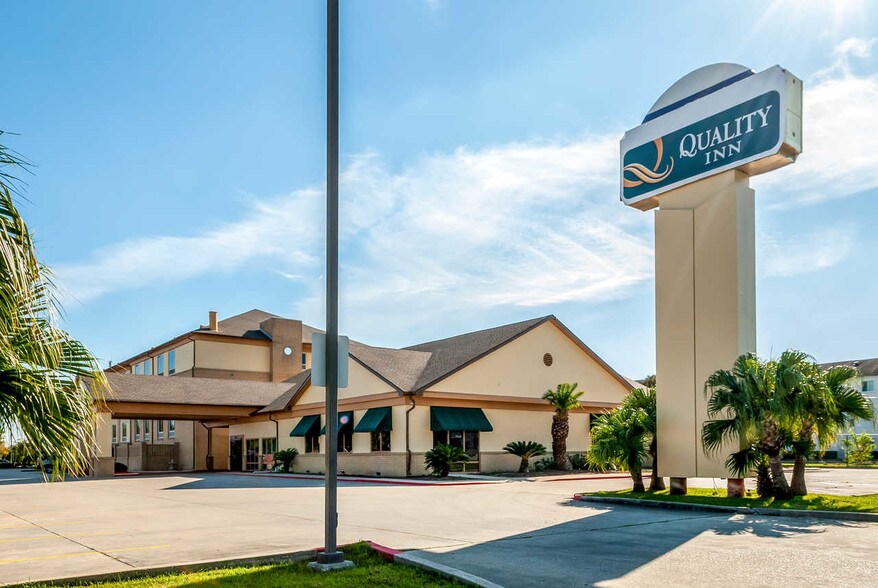 Primary Photo Of 12340 I-10 Service Rd, New Orleans Hotel For Sale