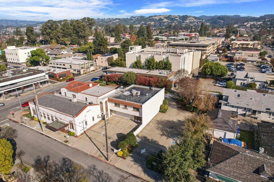 More Photos Of 1370 Santa Rosa St, San Leandro Funeral Home For Sale