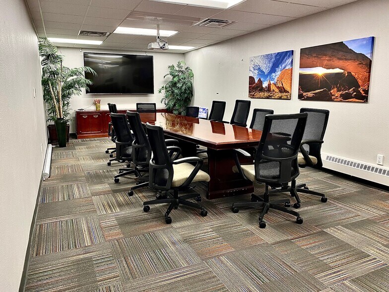 More Photos Of 10190 Bannock St, Northglenn Office For Lease