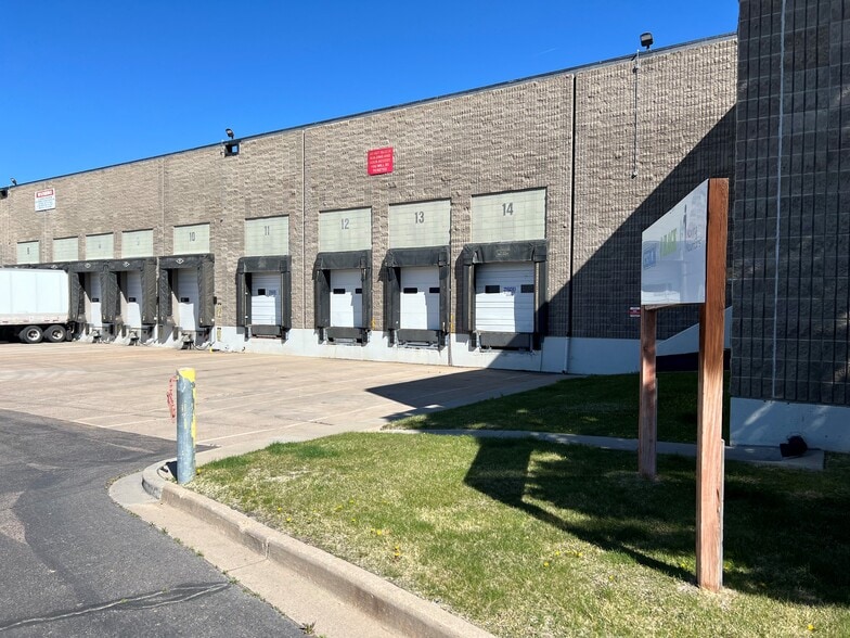 More Photos Of 13331-13333 E 37th Ave, Denver Warehouse For Lease