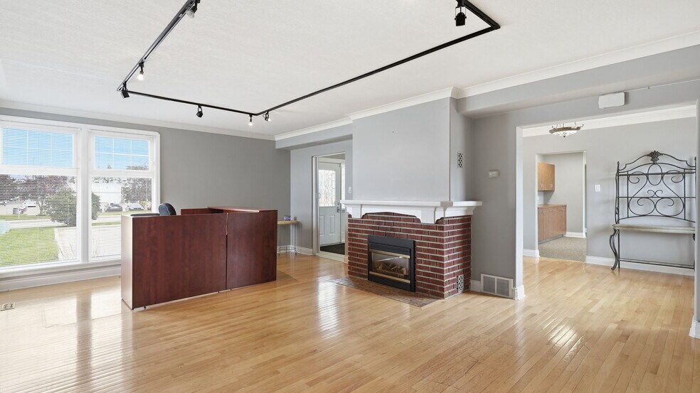 More Photos Of 191 Ordze Ave, Sherwood Park Office For Sale