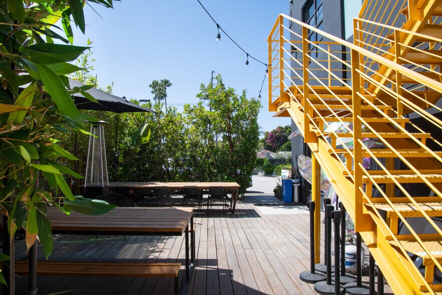 More Photos Of 1611 Electric Ave, Venice Office For Lease