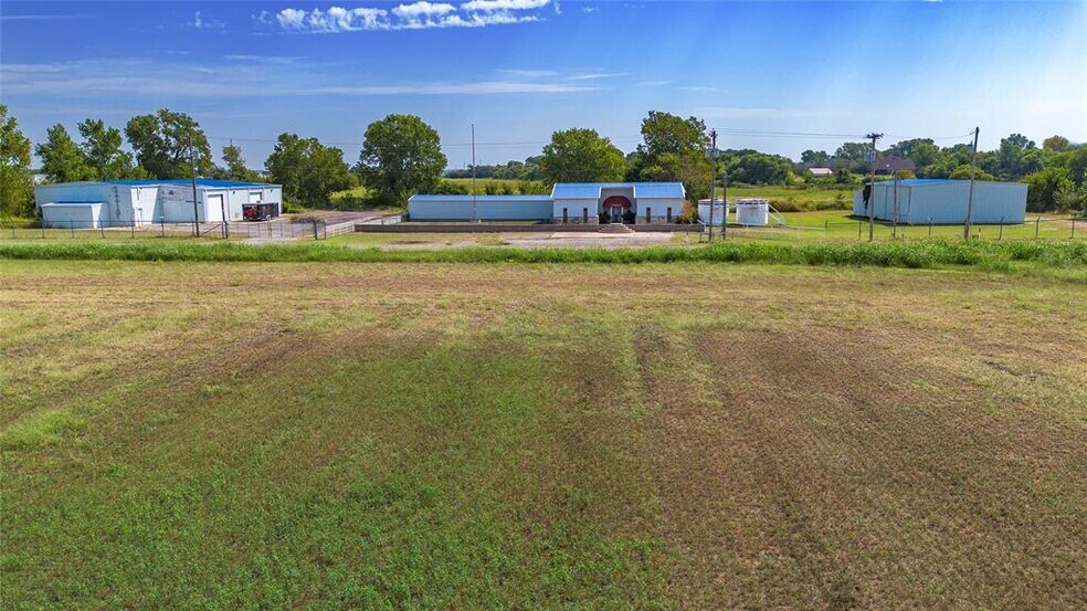 More Photos Of 2249 County Street 2810, Chickasha Industrial For Sale