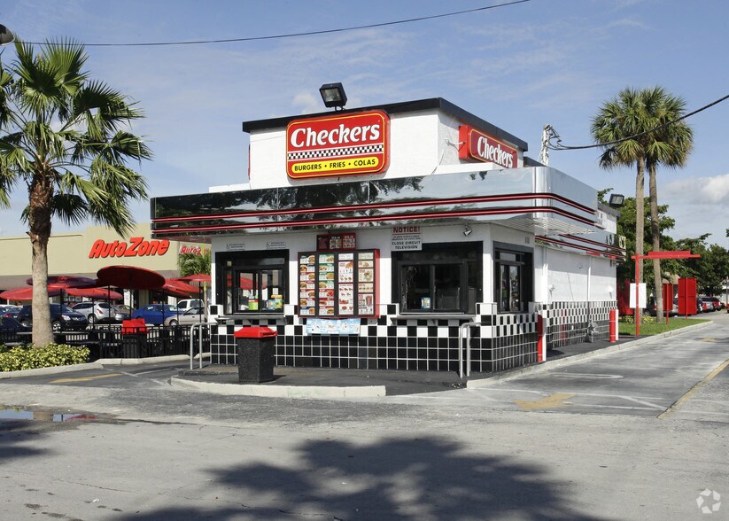 More Photos Of 6800 W 12th Ave, Hialeah Storefront For Lease