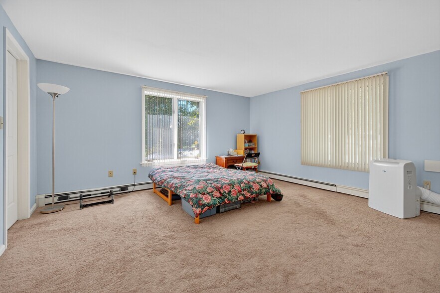 More Photos Of 2 Renee Gate St, Cortlandt Manor Office For Sale