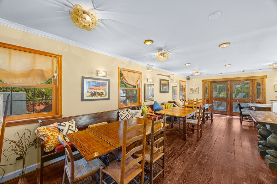 More Photos Of 438 Kessler Loop, Guyton Hospitality For Sale