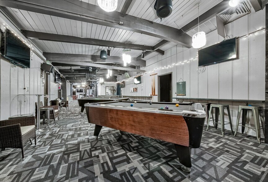 More Photos Of 15028 Hesperian Blvd, San Leandro Freestanding For Sale